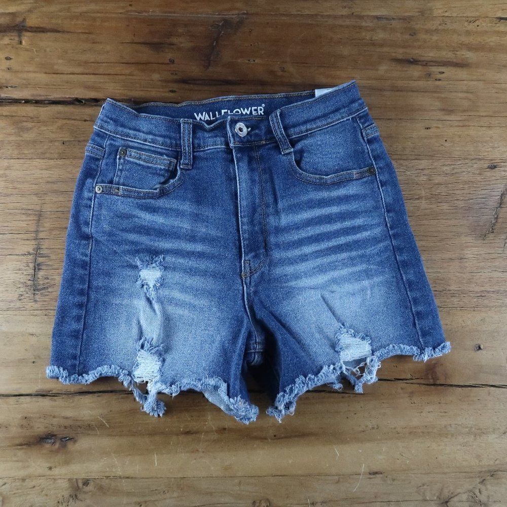 WALLFLOWER THE LEGENDARY FIT BLUE DISTRESSED CUT OFF JEAN SHORTS SIZE 5